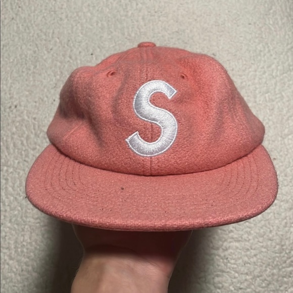Supreme hat BUNDLE - Picture 1 of 2